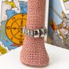 anellofasciazirconi_lato-2 Anello a Fascia Argento con Baguette di Zirconi