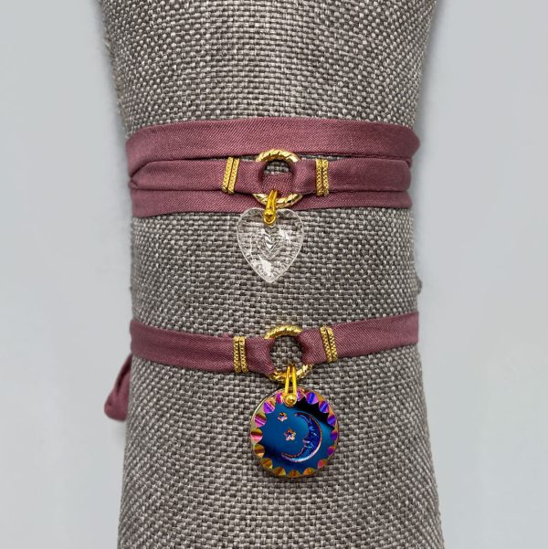 bracciali_seta_cristalli-1 Bracciali con ciondoli in vetro vintage e nastro