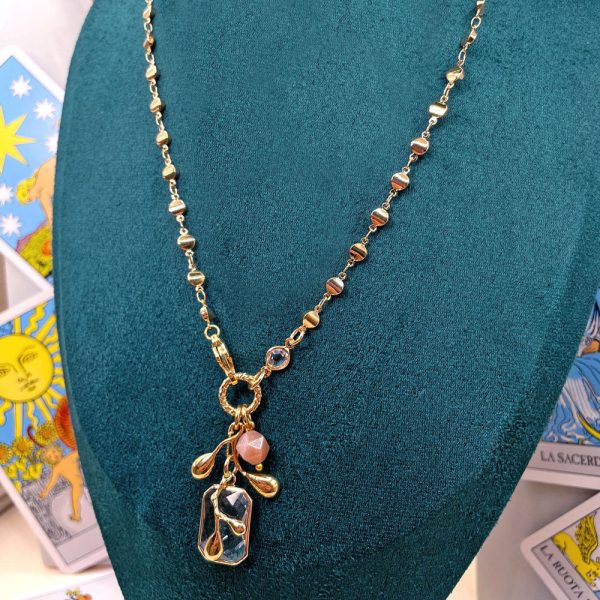 collana_moschettone_fronte_laterale-2 Collana con Pendente in Cristallo Sfaccettato e Pietra di Luna